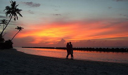 Honeymoon packing doesn't have to be difficult. Packing in advance will get you on your honeymoon and into paradise faster.