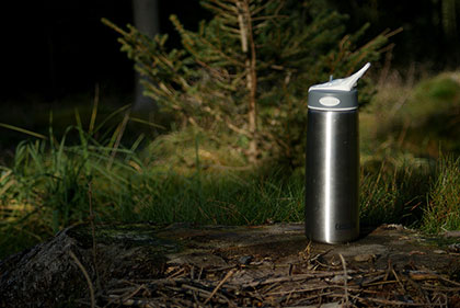 A stainless steel reusable water bottle is the perfect travel companion for the eco-friendly traveller. This is just one step to designing a green holiday.