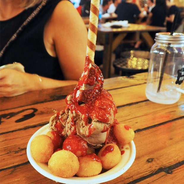 Funnel Cakes at Eat Street Markets