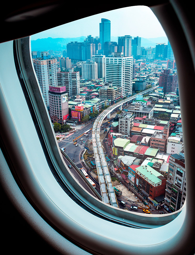 view out of airplane window