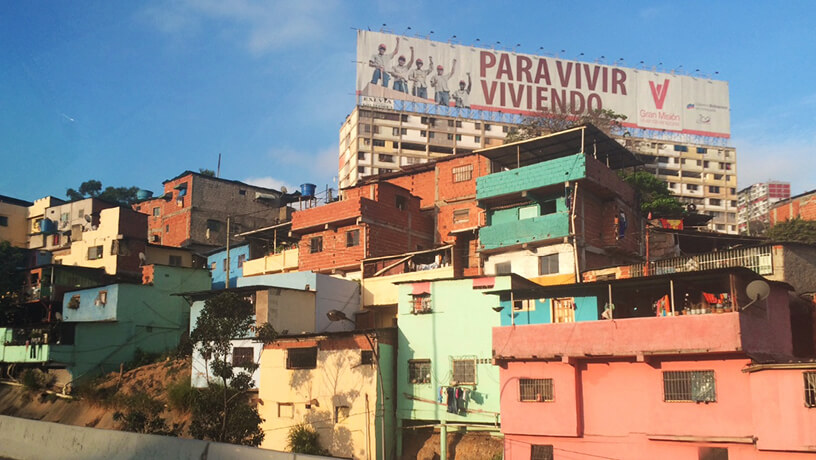 house structures in caracas