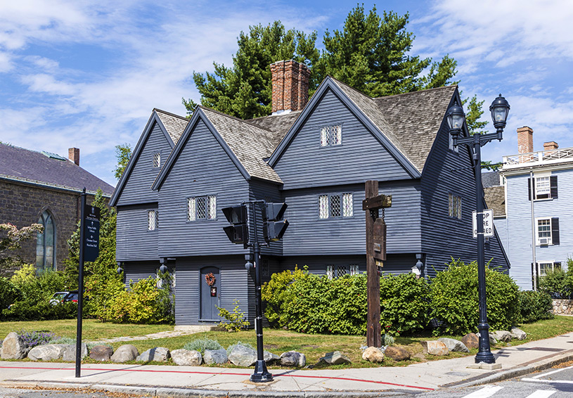 salem witch house halloween